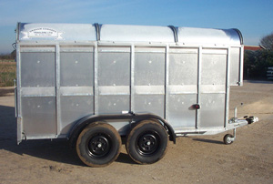 Livestock trailer