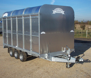 Livestock trailer